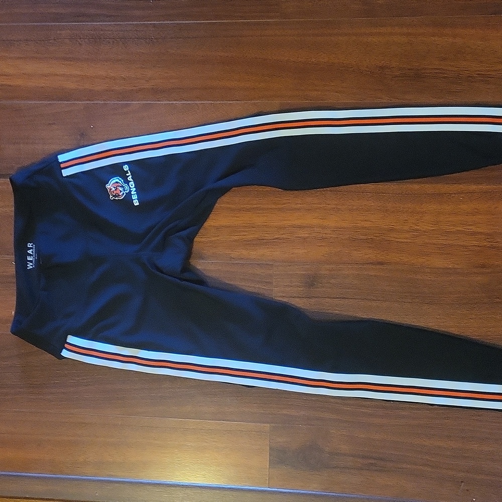 Bengals Black Leggings with Stripes